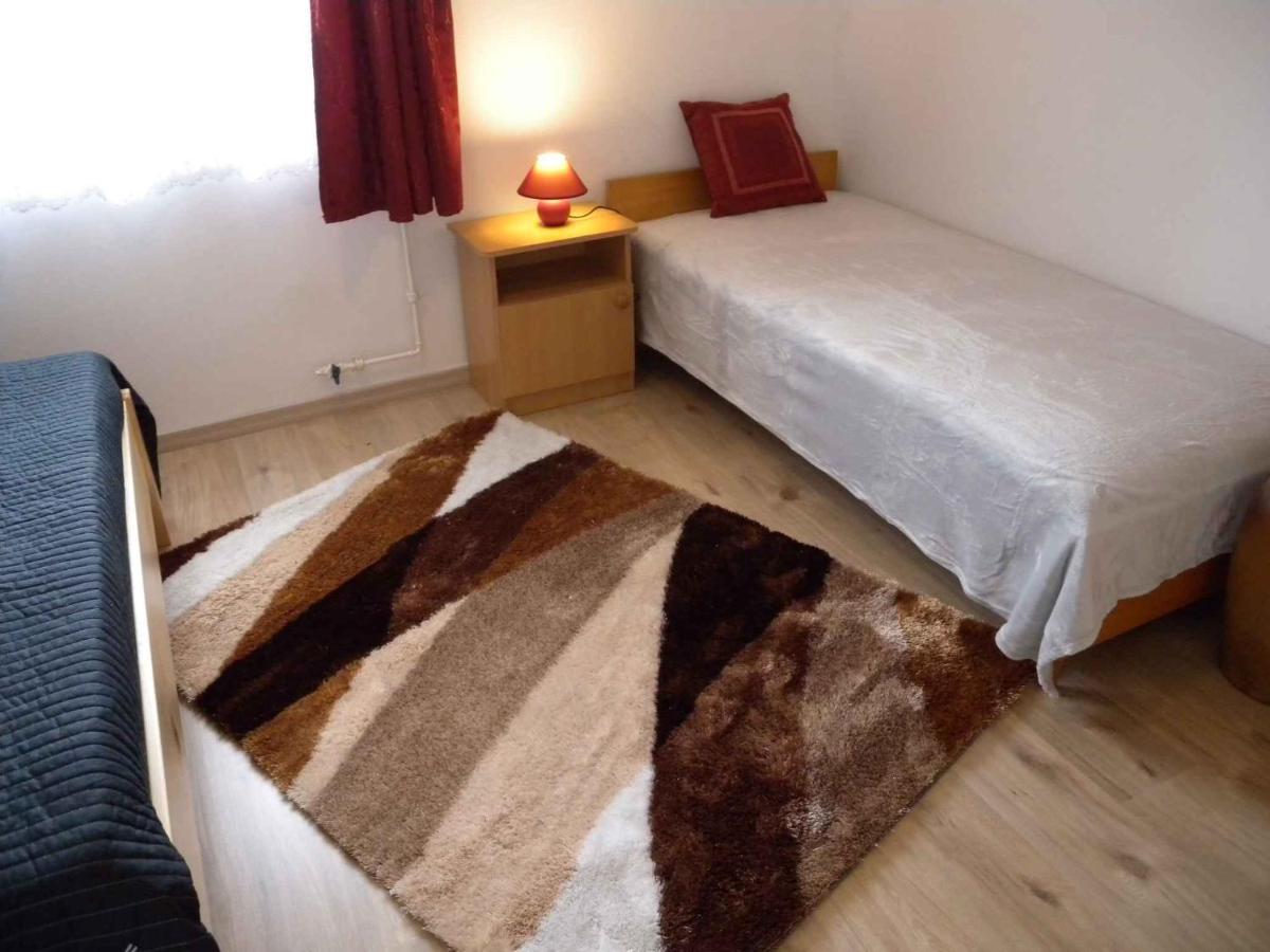 Apartments In Balatonkeresztur 37924 エクステリア 写真