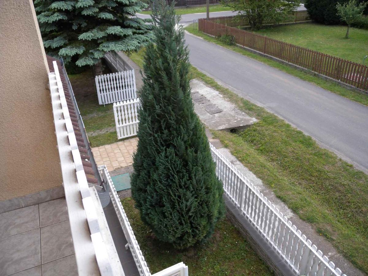 Apartments In Balatonkeresztur 37924 エクステリア 写真