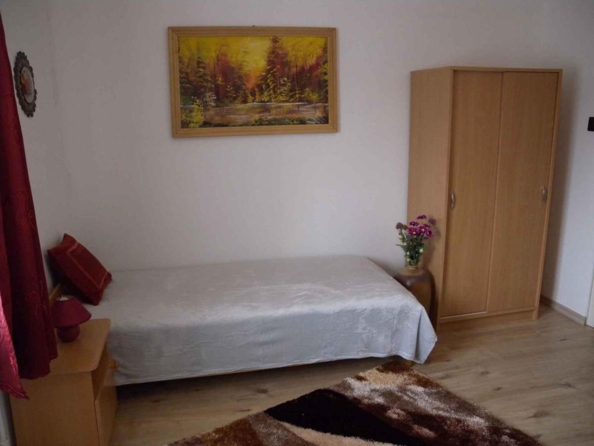Apartments In Balatonkeresztur 37924 エクステリア 写真