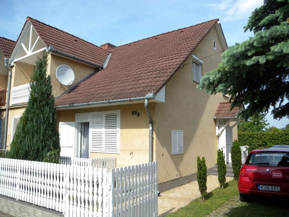 Apartments In Balatonkeresztur 37924 エクステリア 写真
