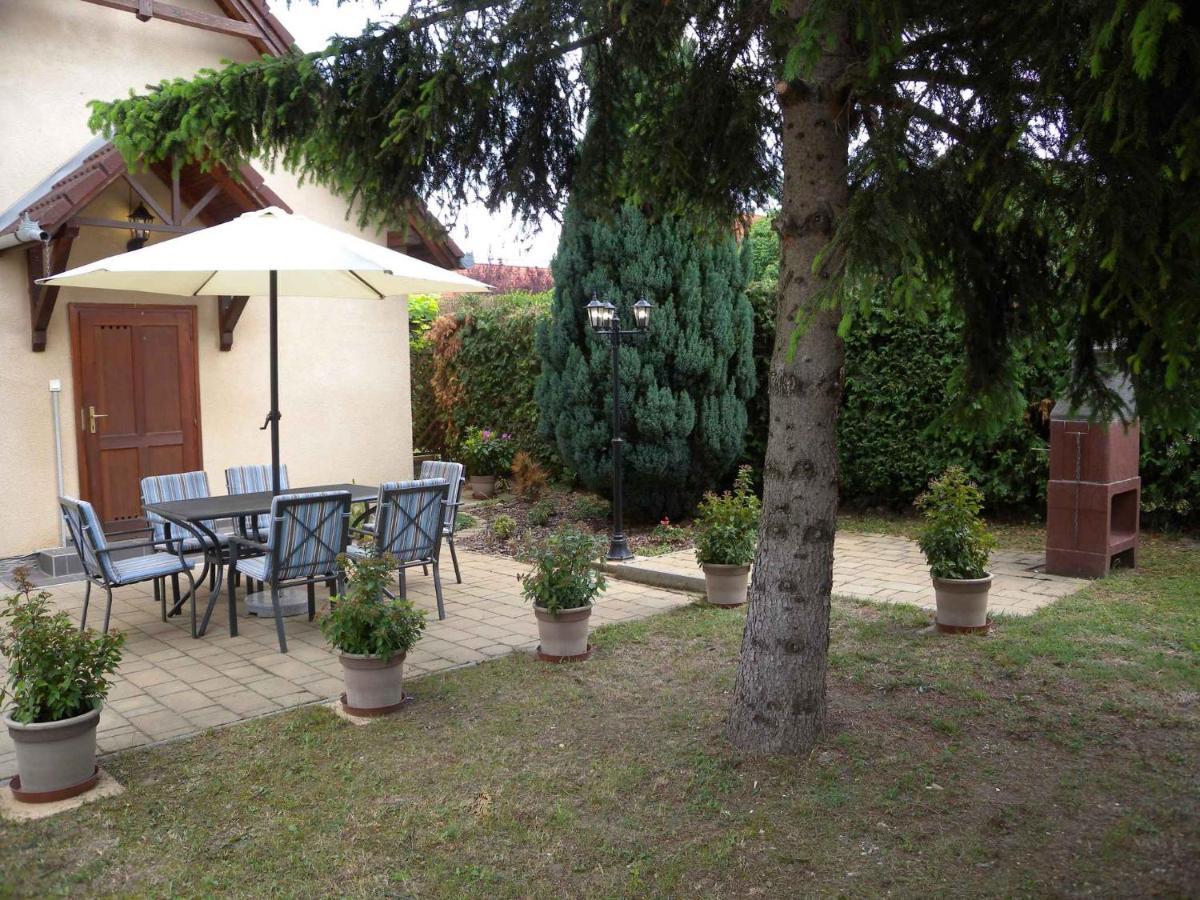 Apartments In Balatonkeresztur 37924 エクステリア 写真